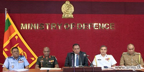 Secy Defence, Tri-Service & Police Chiefs Assure Full Security to All