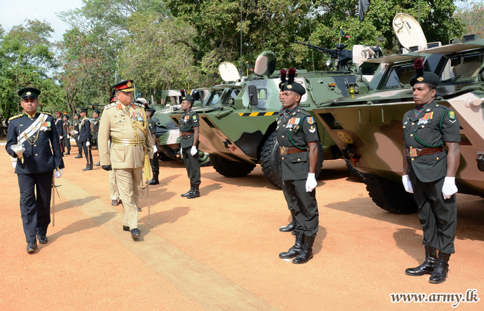 Outgoing MIR Colonel of the Regiment Major General Kumudu Perera was Given a Warm Farewell