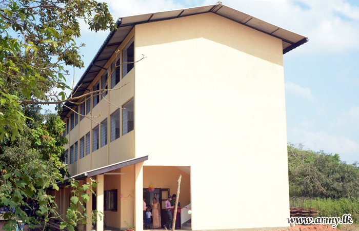 Army Engineers-Built 3 Storied School Building at Bogaswewa Opened  