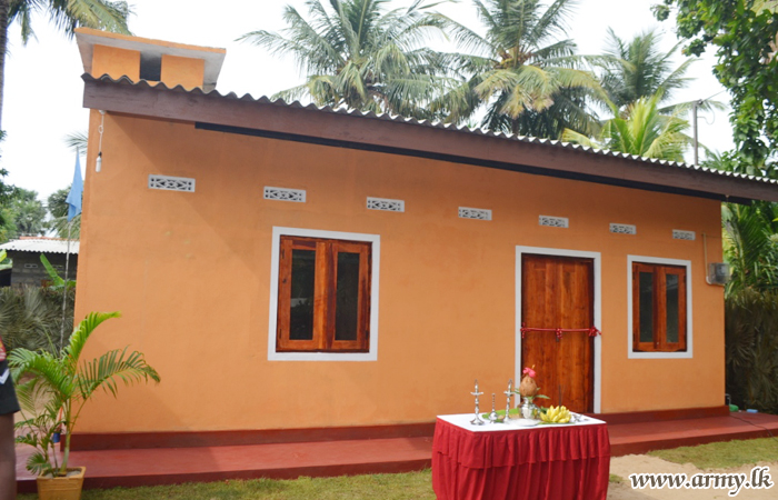 One More Army-Built New House Vested in Needy Family in Periyavilan, Jaffna