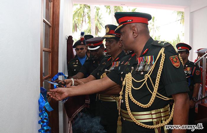 SLNG Headquarters Battalion Other Rankers Move into New Accommodation Building 