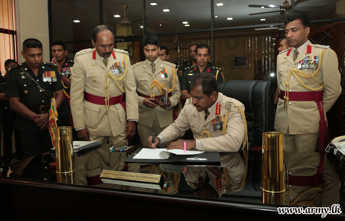 SLAC New Colonel Commandant Assumes Office