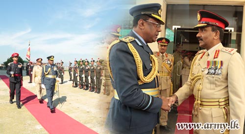 New Air Chief Pays Courtesy Call on Army Commander 