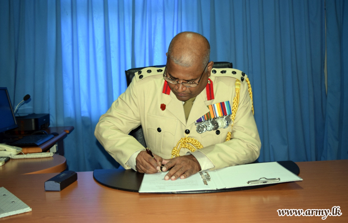 New 65 Division GOC Assumes Duties