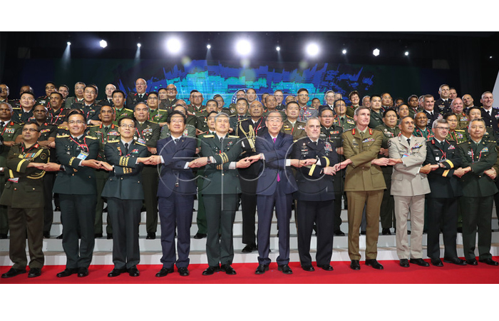 Commander Among Delegates in PACC Sessions in Seoul 