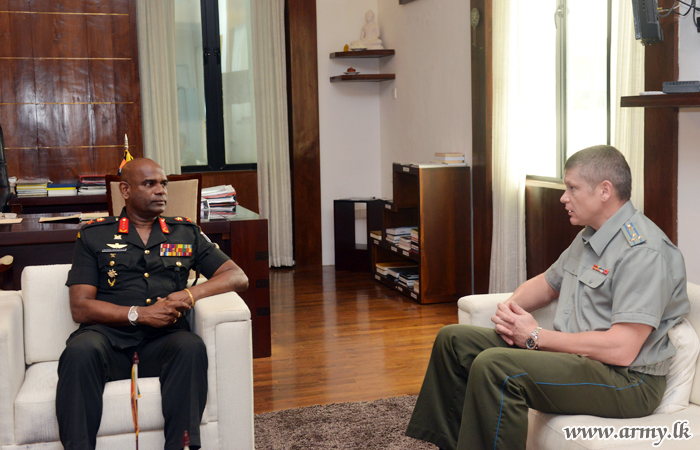 Outgoing Russian Defence Attaché Meets Commander 