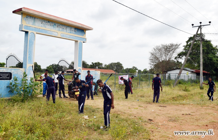 Kilinochchi Troops Engaged in More Shramadana Campaigns