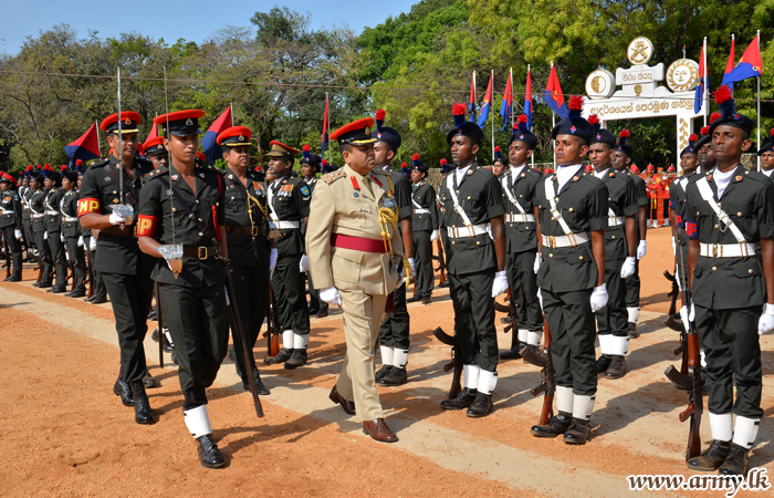 இலங்கை இராணுவ பொலிஸ் படையணியின் 256 படை வீரர்களின் பயிற்சி வெளியேறும் நிகழ்வு