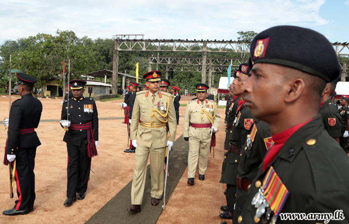 ශ්‍රී ලංකා යුද හමුදා ස්වේච්ඡා බලසේනාවෙහි නික්ම යනු ලැබූ සේනාවිධායක හට සුභ පැතුම්