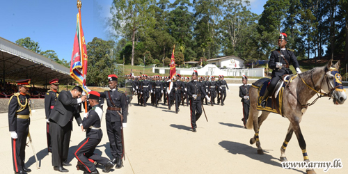 ශ්‍රී ලංකා යුද හමුදා විද්‍යාපිඨයෙන් තවත් කෙඩෙට් නිලධාරීන් 60 දෙනෙක් අධිකාරියට 