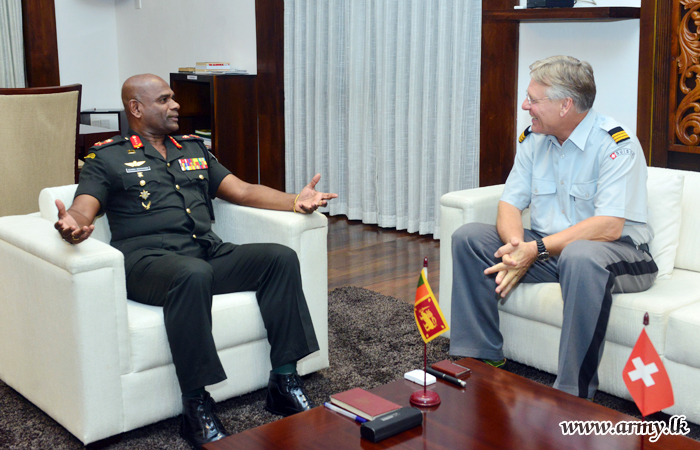 Swiss Defence Attaché Calls on the Army Chief 