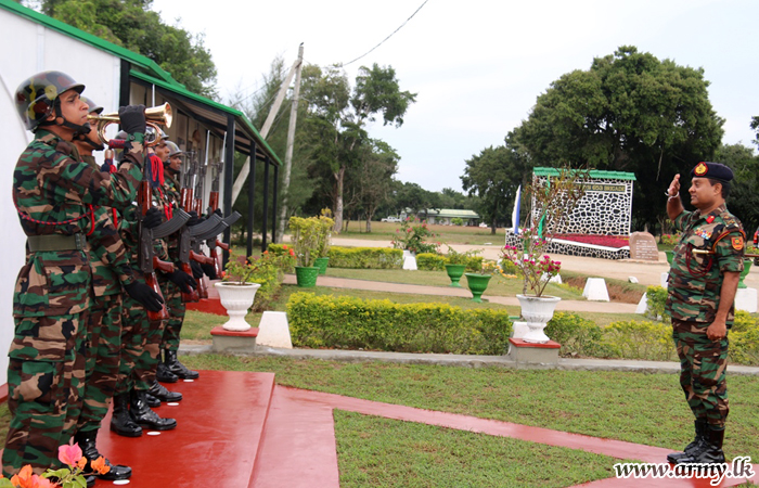 Kilinochchi Commander Visits His Brigades & Units