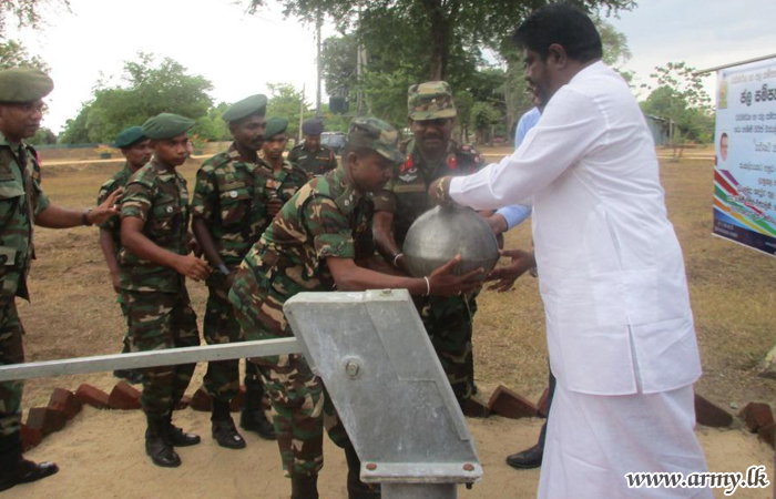 Army Camp in Sengamuwa Gets a Tube Well for Drinking Water 