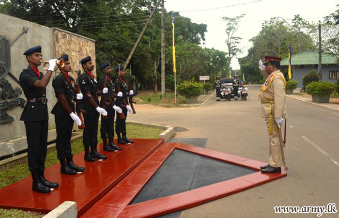 East Commander Relinquishes Office 