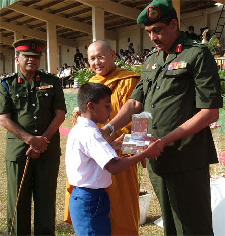 Army chiefâ€™s coincidental meeting with Thai monks pays dividends